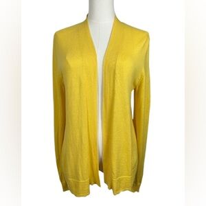 ⭐️ 3/$15 Old Navy Women's Yellow Cardigan Size M